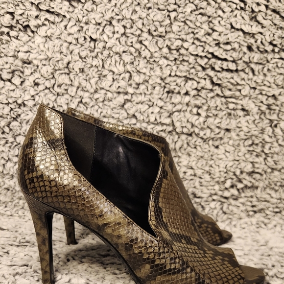 CALVIN KLEIN Python Heel Ankle Booties Open Toe Asymmetrical Booties Women 7.5 - Picture 2 of 10